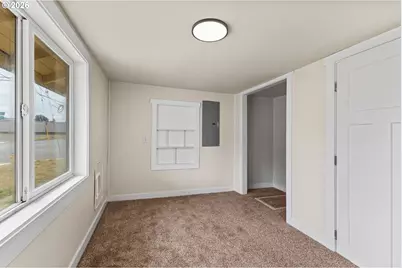 220 N Wasson St, Coos Bay, OR 97420 - Photo 20