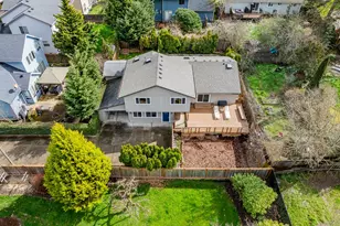 8060 SW Landau St, Portland, OR 97223 - Photo 40