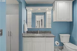 8060 SW Landau St, Portland, OR 97223 - Photo 14