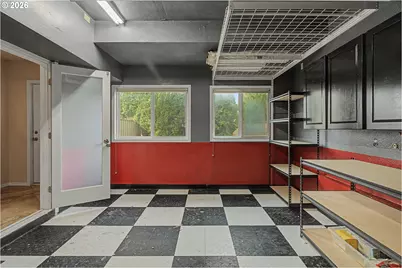 8060 SW Landau St, Portland, OR 97223 - Photo 20