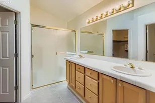 1860 NE Orenco Station Pkwy, Hillsboro, OR 97124 - Photo 18