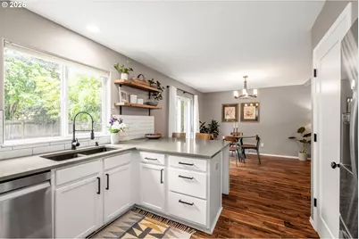 2741 N Willis Blvd, Portland, OR 97217 - Photo 12