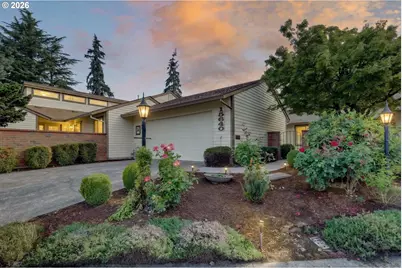 15640 SW Greenleaf Ct, Portland, OR 97224 - Photo 1