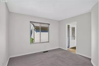 15640 SW Greenleaf Ct, Portland, OR 97224 - Photo 12