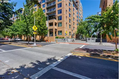 701 Columbia St #702, Vancouver, WA 98660 - Photo 18