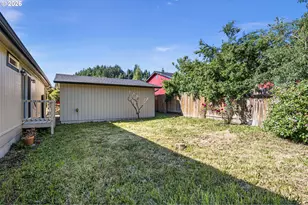 5949 Lilac Ln, Springfield, OR 97478 - Photo 42