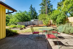 450 W 28th Ave, Eugene, OR 97405 - Photo 6