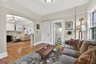 4923 NE 23rd Ave, Portland, OR 97211 - Photo 6