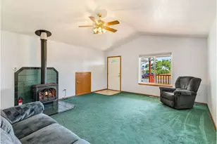 1451 SW Alder Ave, Warrenton, OR 97146 - Photo 6