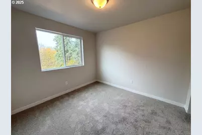 1647 N Millican Creek St, Lafayette, OR 97127 - Photo 8