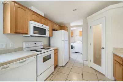 4802 SE 133rd Dr, Portland, OR 97236 - Photo 10