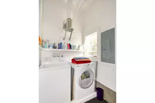 345 E 1st St, Yamhill, OR 97148 - Photo 30