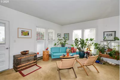 345 E First St, Yamhill, OR 97148 - Photo 6