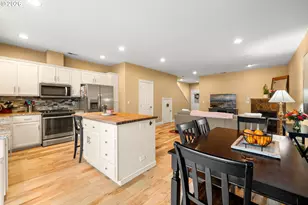 9225 SW Cascara Ln, Tualatin, OR 97062 - Photo 4