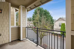 3870 Summerlinn Dr, West Linn, OR 97068 - Photo 6