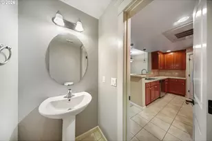 3870 Summerlinn Dr, West Linn, OR 97068 - Photo 14