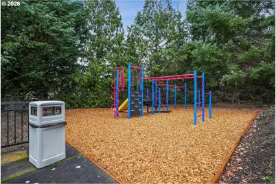 3870 Summerlinn Dr, West Linn, OR 97068 - Photo 26