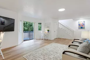 8411 SE Clatsop Ct, Portland, OR 97266 - Photo 24