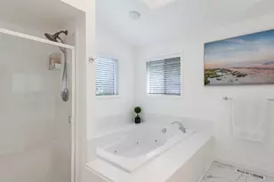 8411 SE Clatsop Ct, Portland, OR 97266 - Photo 22