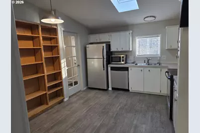 906 N River Bend Rd, Rose Lodge, OR 97368 - Photo 16