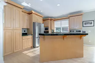 14732 SE Duke St, Portland, OR 97236 - Photo 12