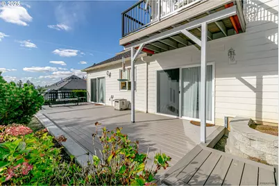 14732 SE Duke St, Portland, OR 97236 - Photo 44