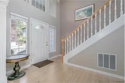 14732 SE Duke St, Portland, OR 97236 - Photo 6