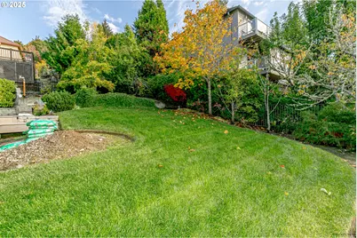 14732 SE Duke St, Portland, OR 97236 - Photo 42