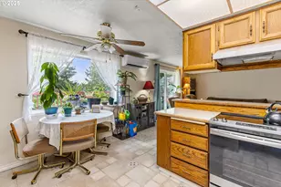 901 NW 132nd St, Vancouver, WA 98685 - Photo 16