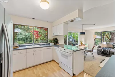 1269 Rockinghorse Ln, Lake Oswego, OR 97034 - Photo 12