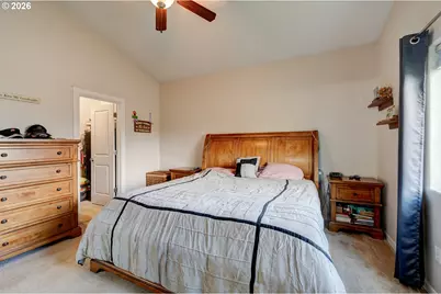 470 Burghardt Dr, Molalla, OR 97038 - Photo 14