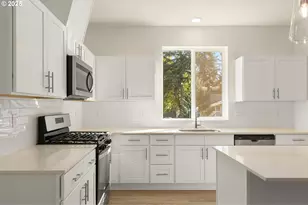 18933 SW Hazelwood Ln, Beaverton, OR 97078 - Photo 14