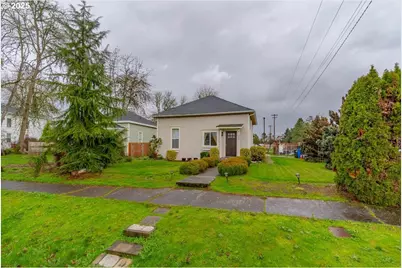 205 N 3rd St, Jefferson, OR 97352 - Photo 28