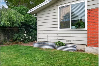 1300 Vine St, Albany, OR 97321 - Photo 42