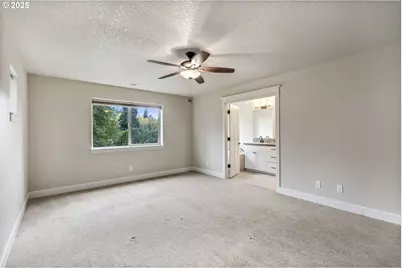 8826 SW Spruce St, Portland, OR 97223 - Photo 12