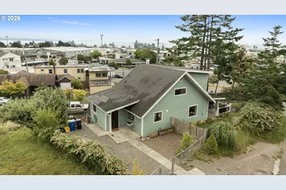 741 Pacific Ave, Brookings, OR 97415 - Photo 36