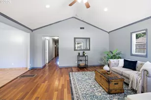 911 T St, Vancouver, WA 98661 - Photo 4