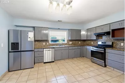 911 T St, Vancouver, WA 98661 - Photo 8