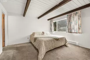 327 Lemwick Ln, Yachats, OR 97498 - Photo 14