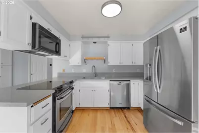 5194 NW 171st Pl, Portland, OR 97229 - Photo 10