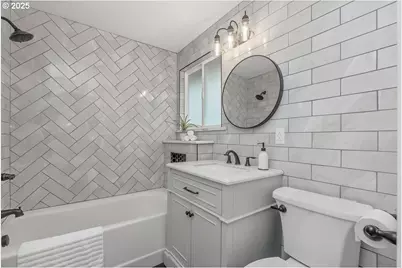 18451 S Grasle Rd, Oregon City, OR 97045 - Photo 14