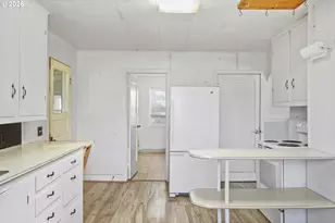 993 42nd Ave, Sweet Home, OR 97386 - Photo 10