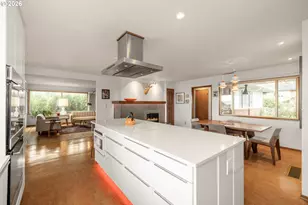 13219 NE Rose Pkwy, Portland, OR 97230 - Photo 12