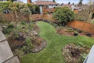 13219 NE Rose Pkwy, Portland, OR 97230 - Photo 44