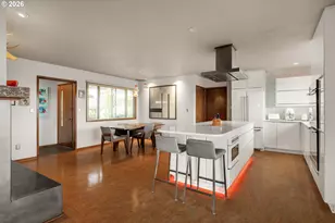 13219 NE Rose Pkwy, Portland, OR 97230 - Photo 10