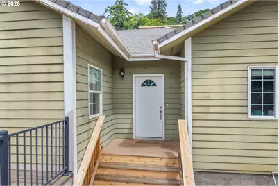 526 W Lincoln St, Bingen, WA 98605 - Photo 4