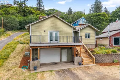 526 W Lincoln St, Bingen, WA 98605 - Photo 38