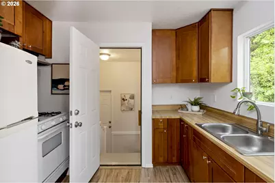 4524 NE Going St, Portland, OR 97218 - Photo 26