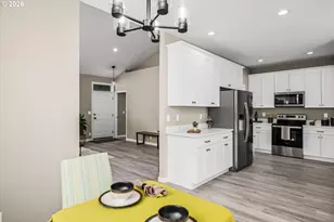 6023 Mondavi Ln, Eugene, OR 97402 - Photo 18