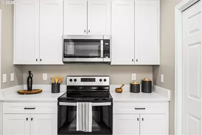 6023 Mondavi Ln, Eugene, OR 97402 - Photo 20